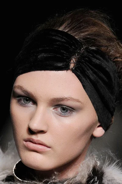 Look 144